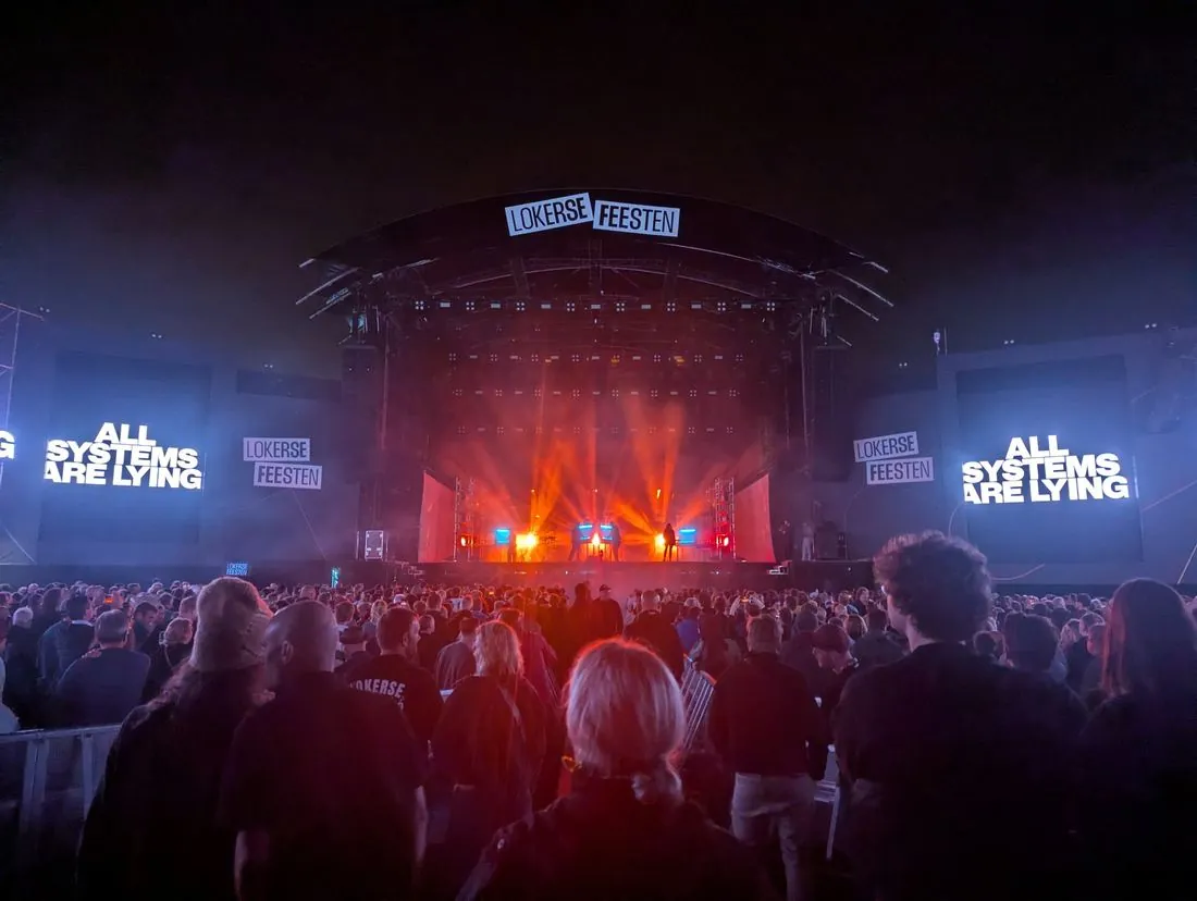 Soulwax on the main stage at Lokerse Feesten 2025, All Systems Are Lying on the side screens